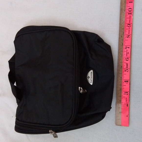 Princess Cruises Wheeled Expandable luggage bag w/ Samsonite toiletry bag - Picture 14 of 16